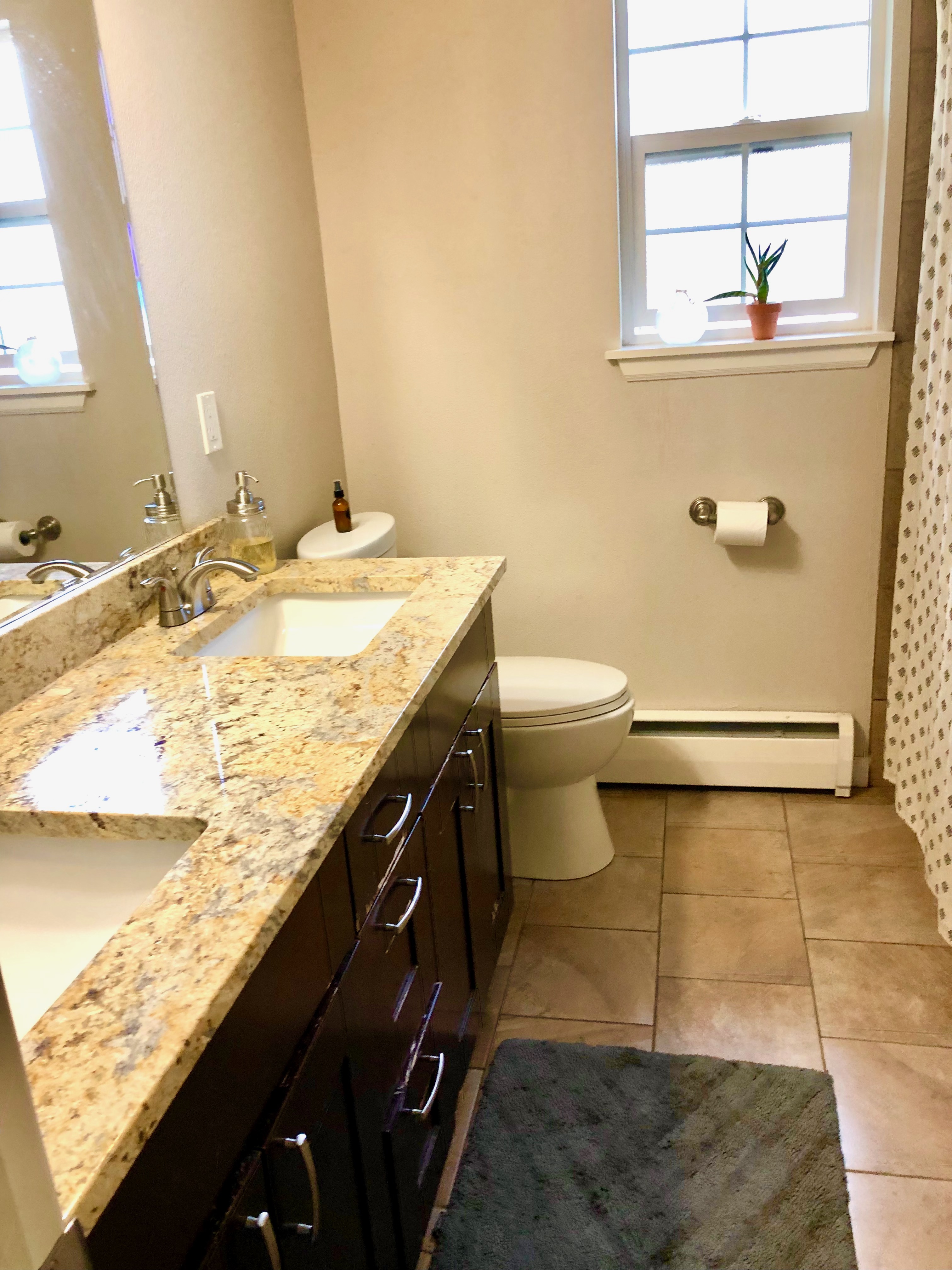 listing photo 4/4