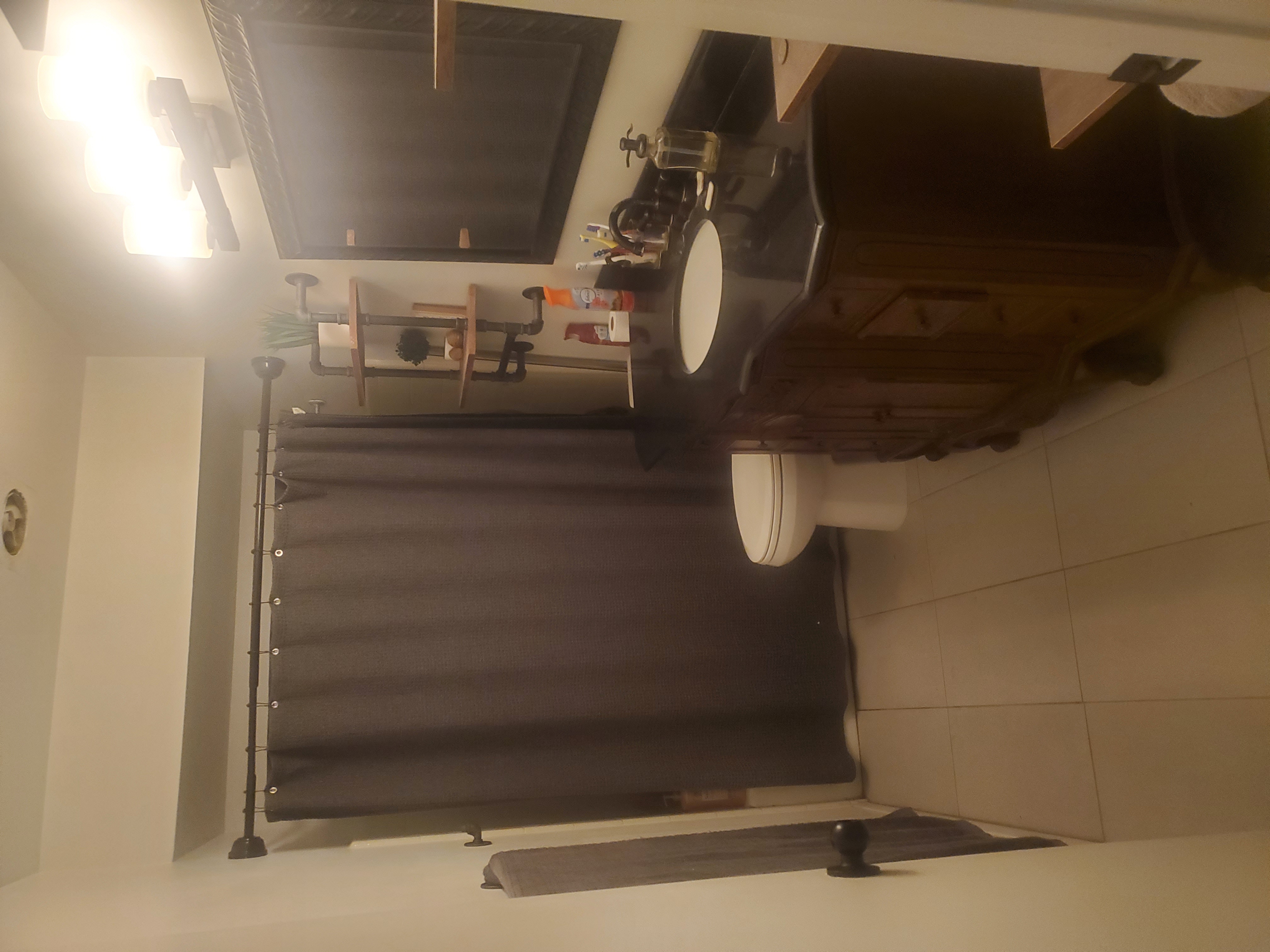 listing photo 3/3