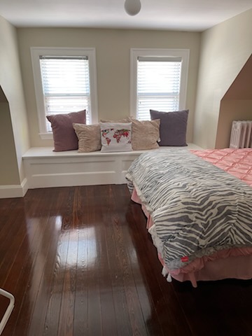 listing photo 2/4
