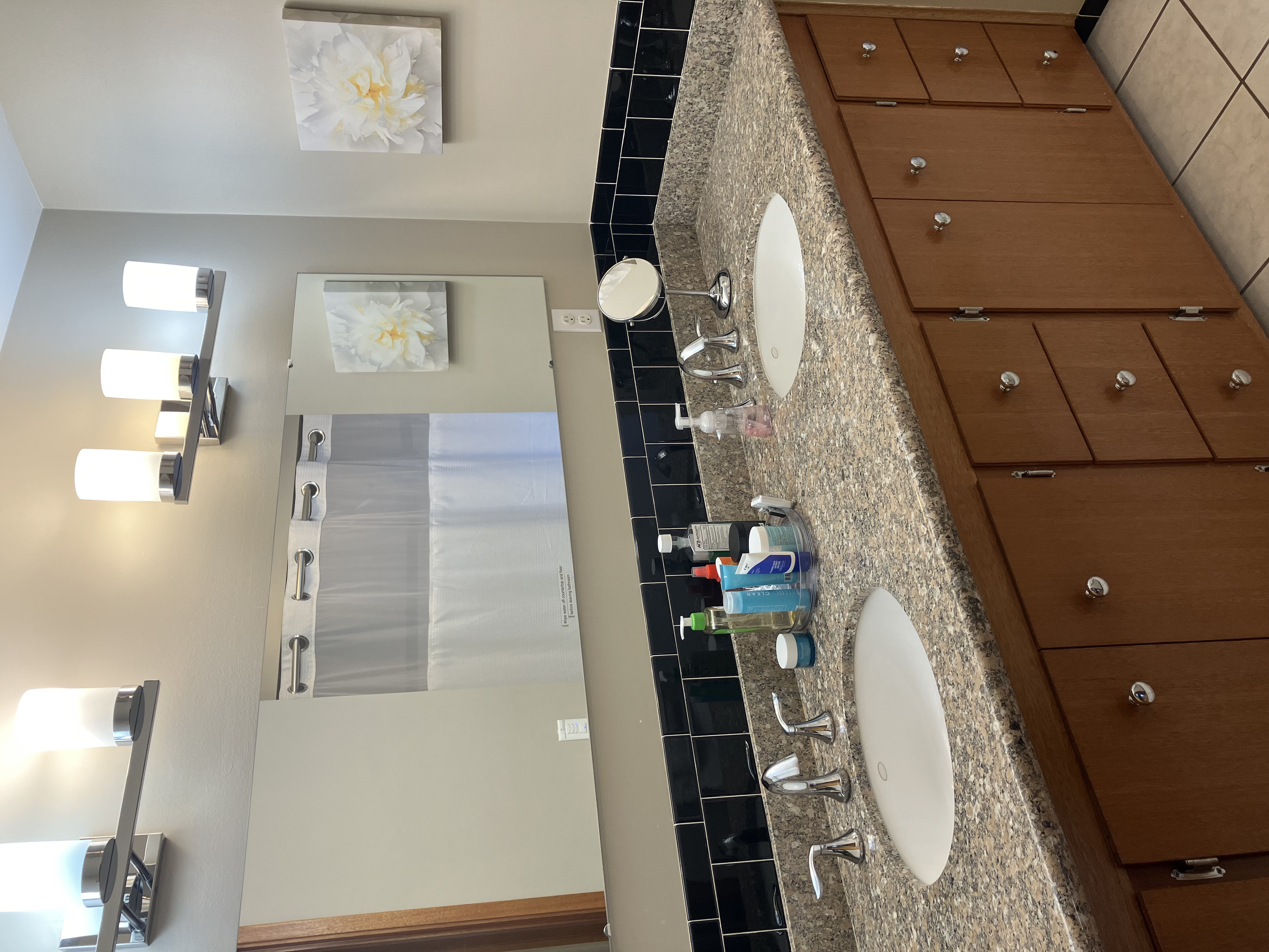 listing photo 4/6