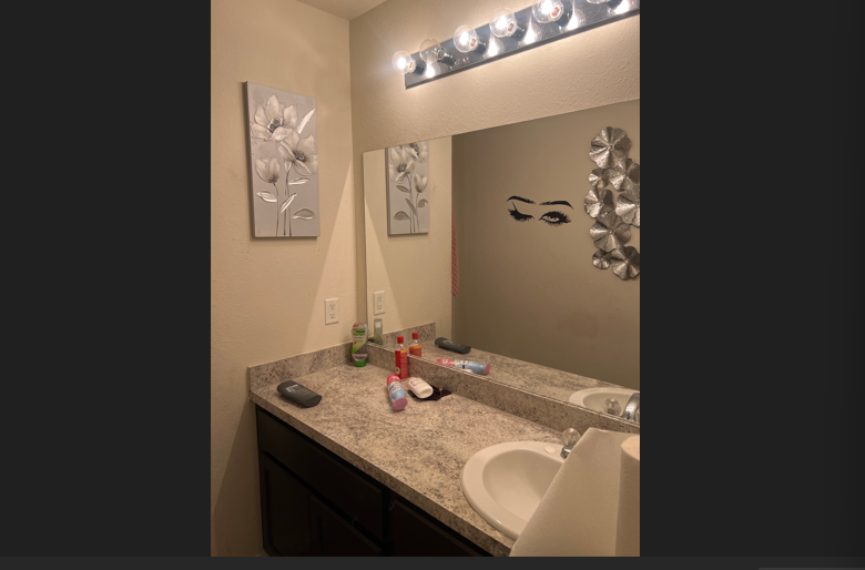 listing photo 2/2
