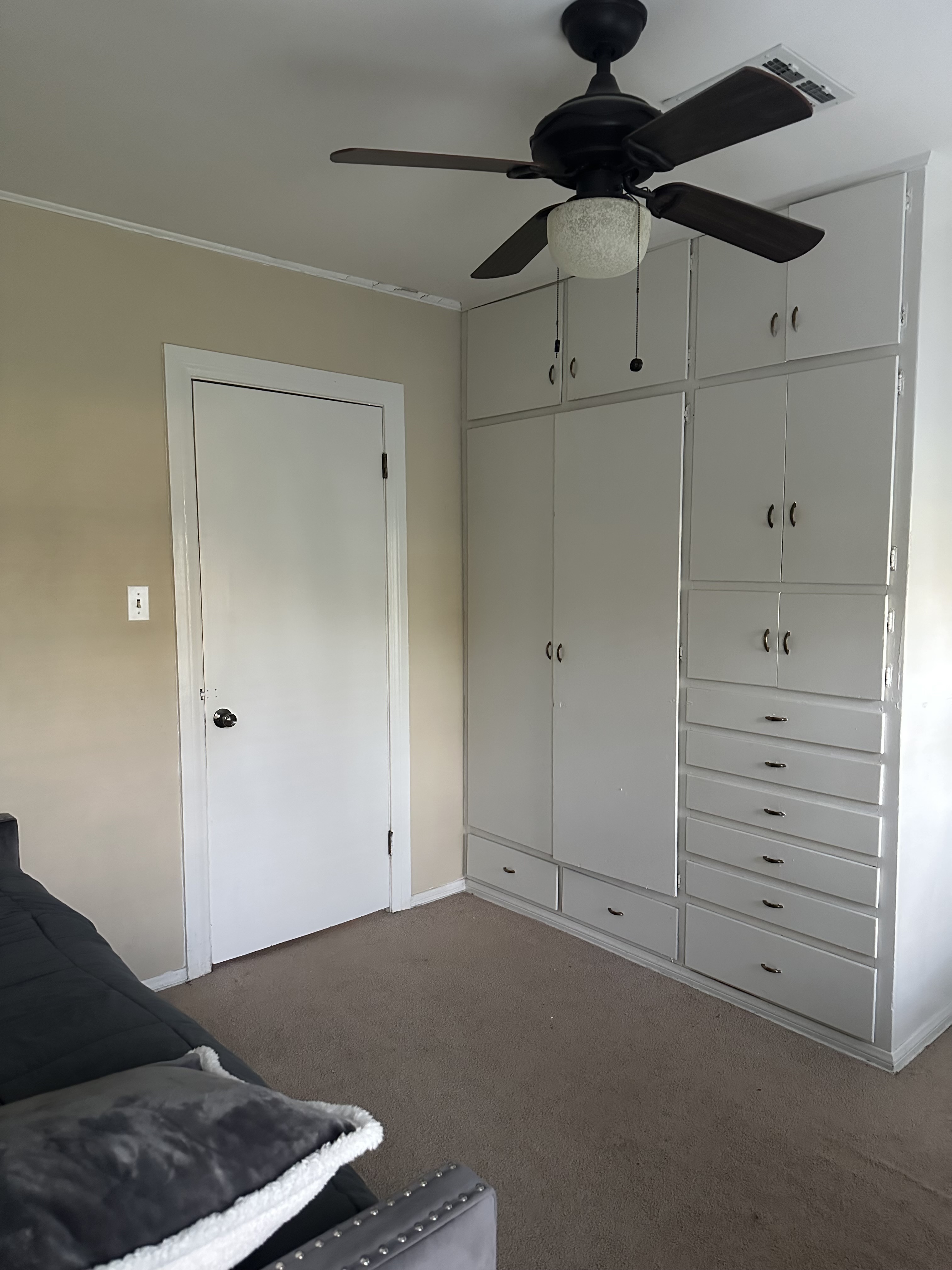 listing photo 2/5