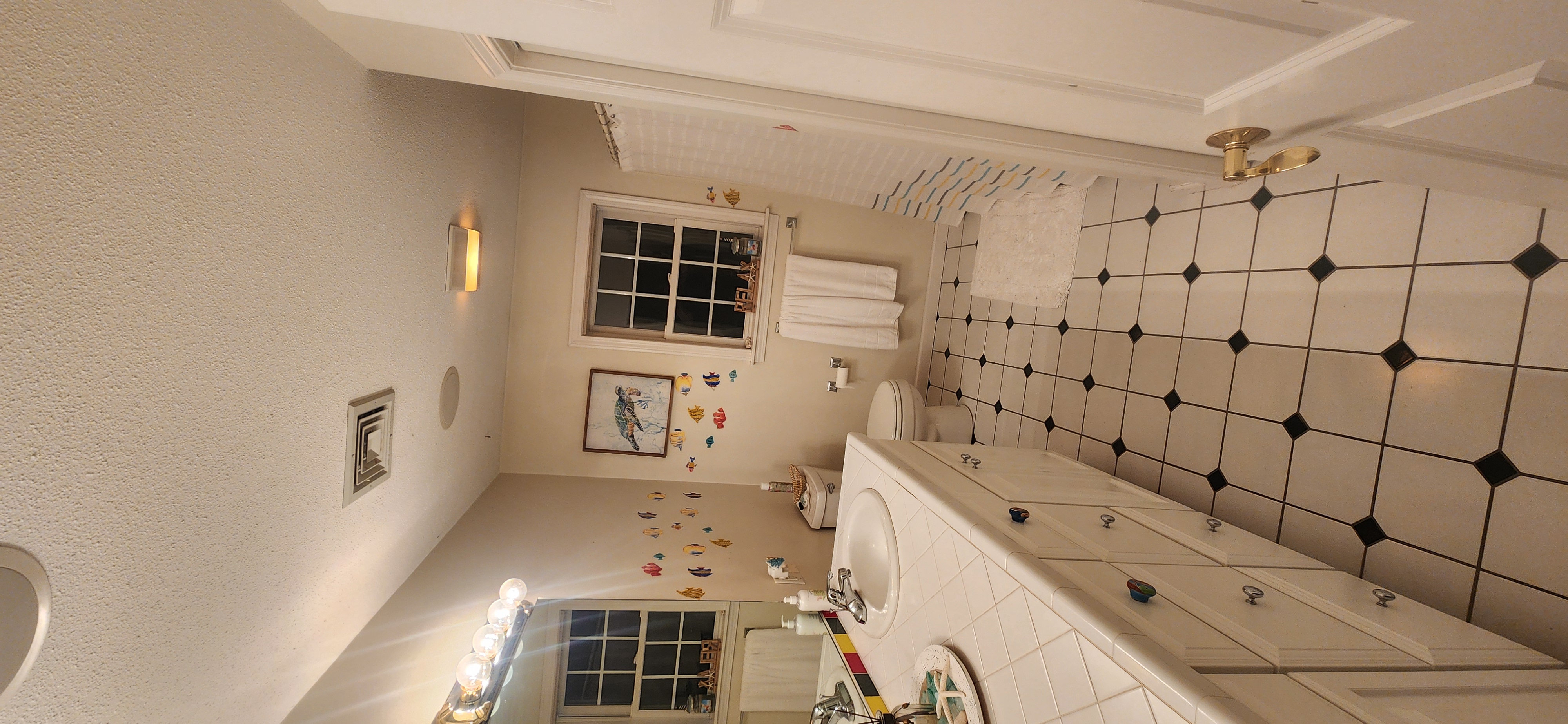 listing photo 3/3