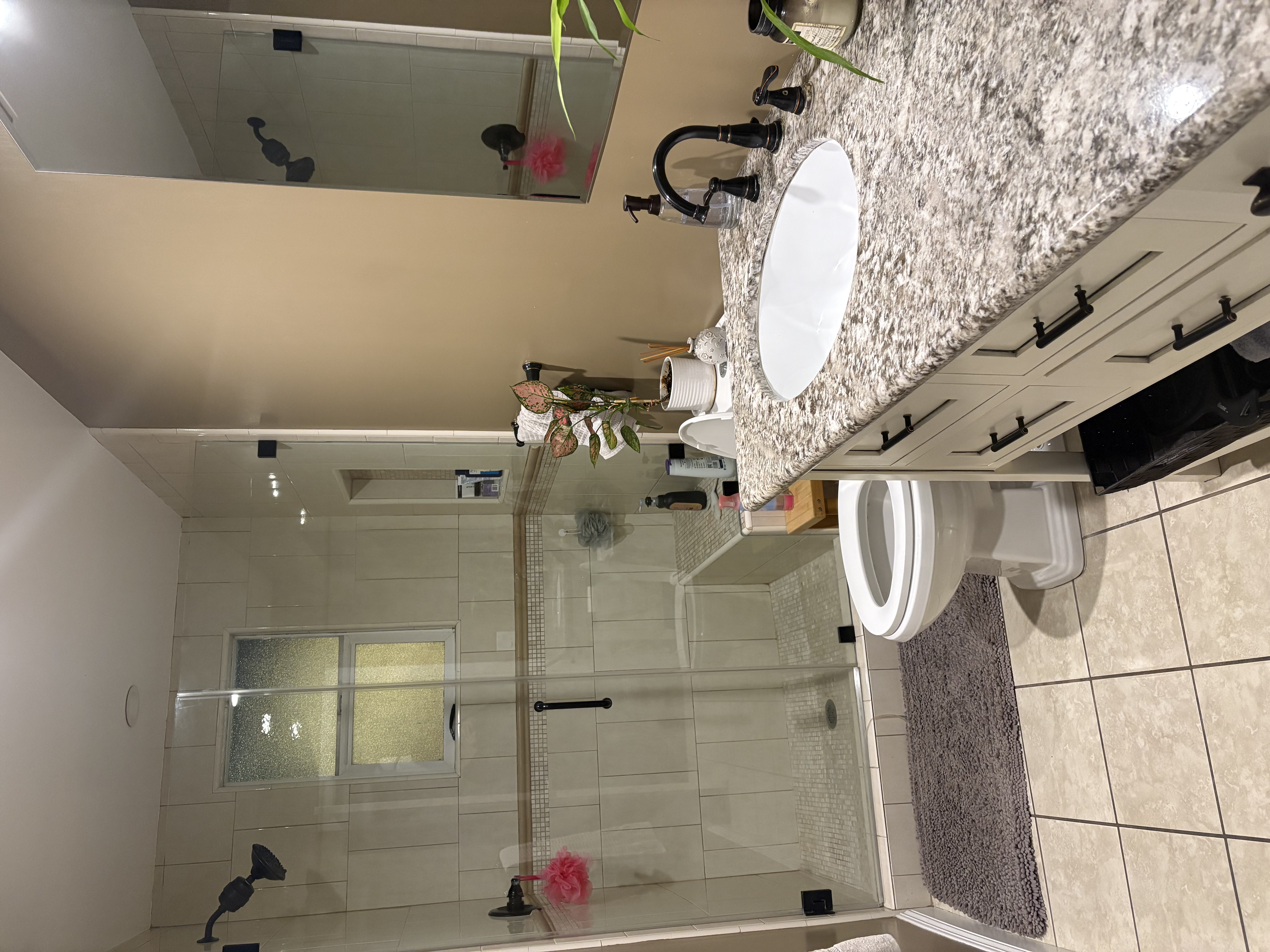 listing photo 2/2