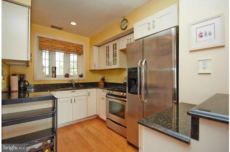 20240613-201529695-87f0-177d1576f8f3_Colonial6.jpg