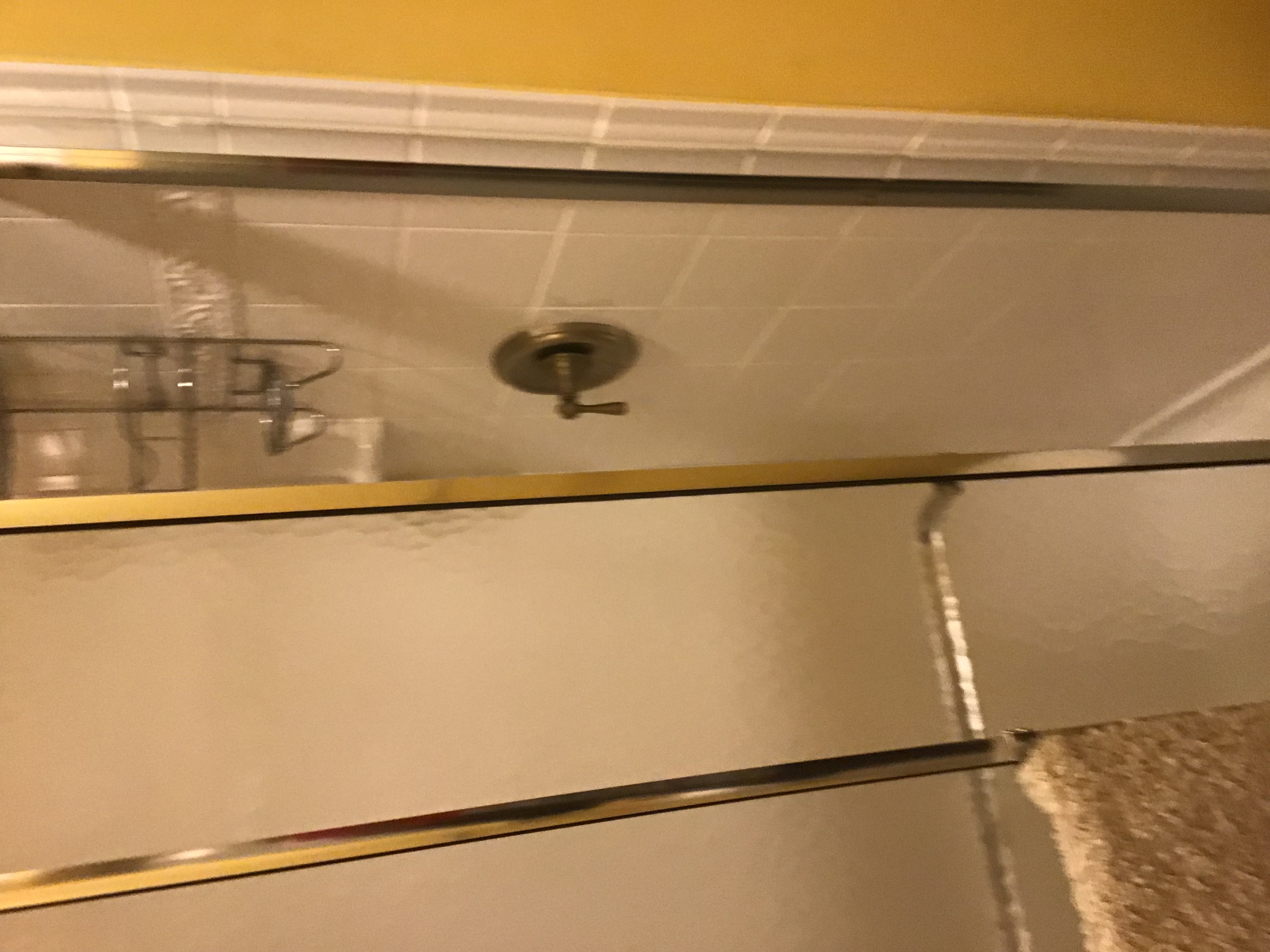 listing photo 3/3