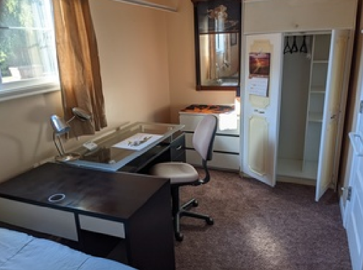 listing photo 2/3