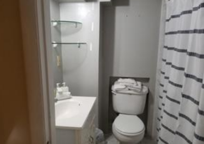 listing photo 2/2