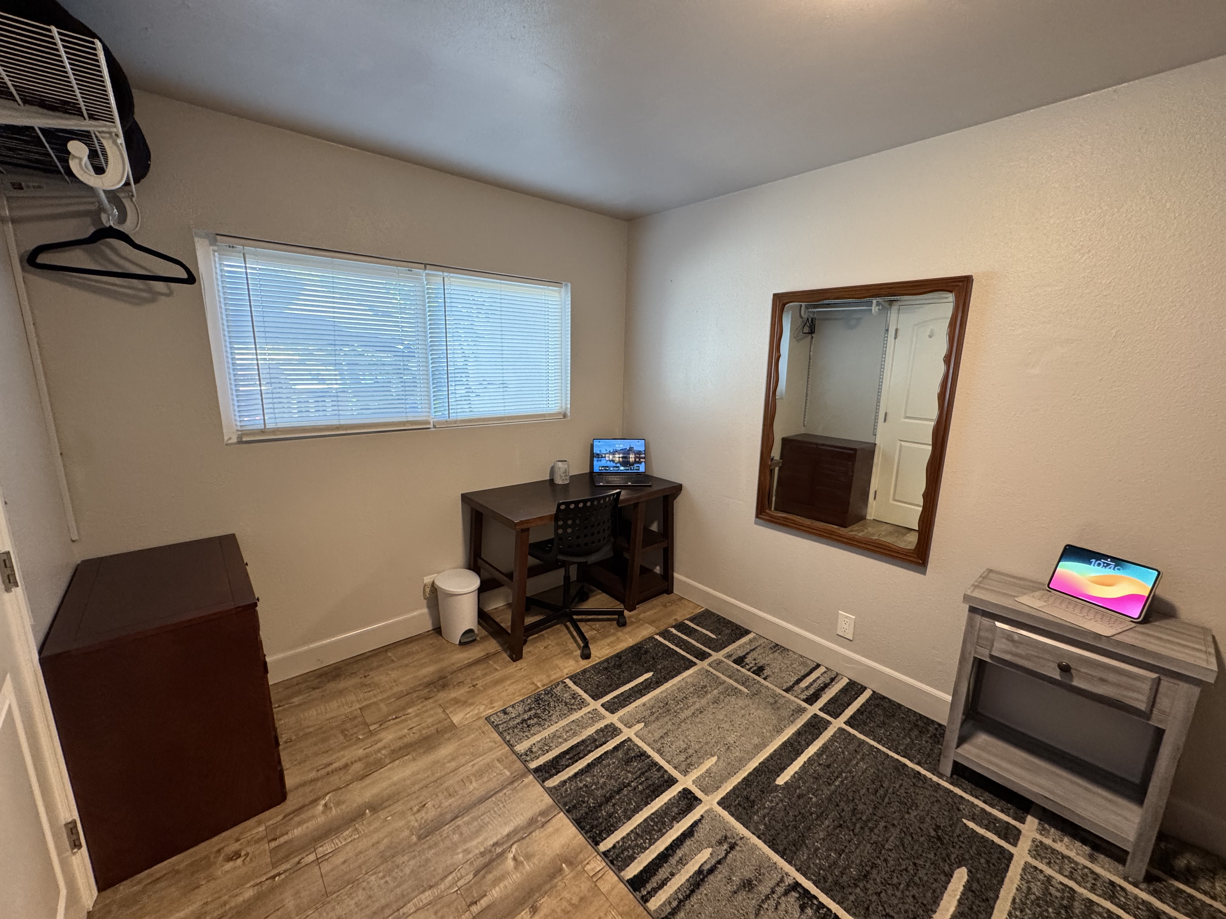 listing photo 4/17