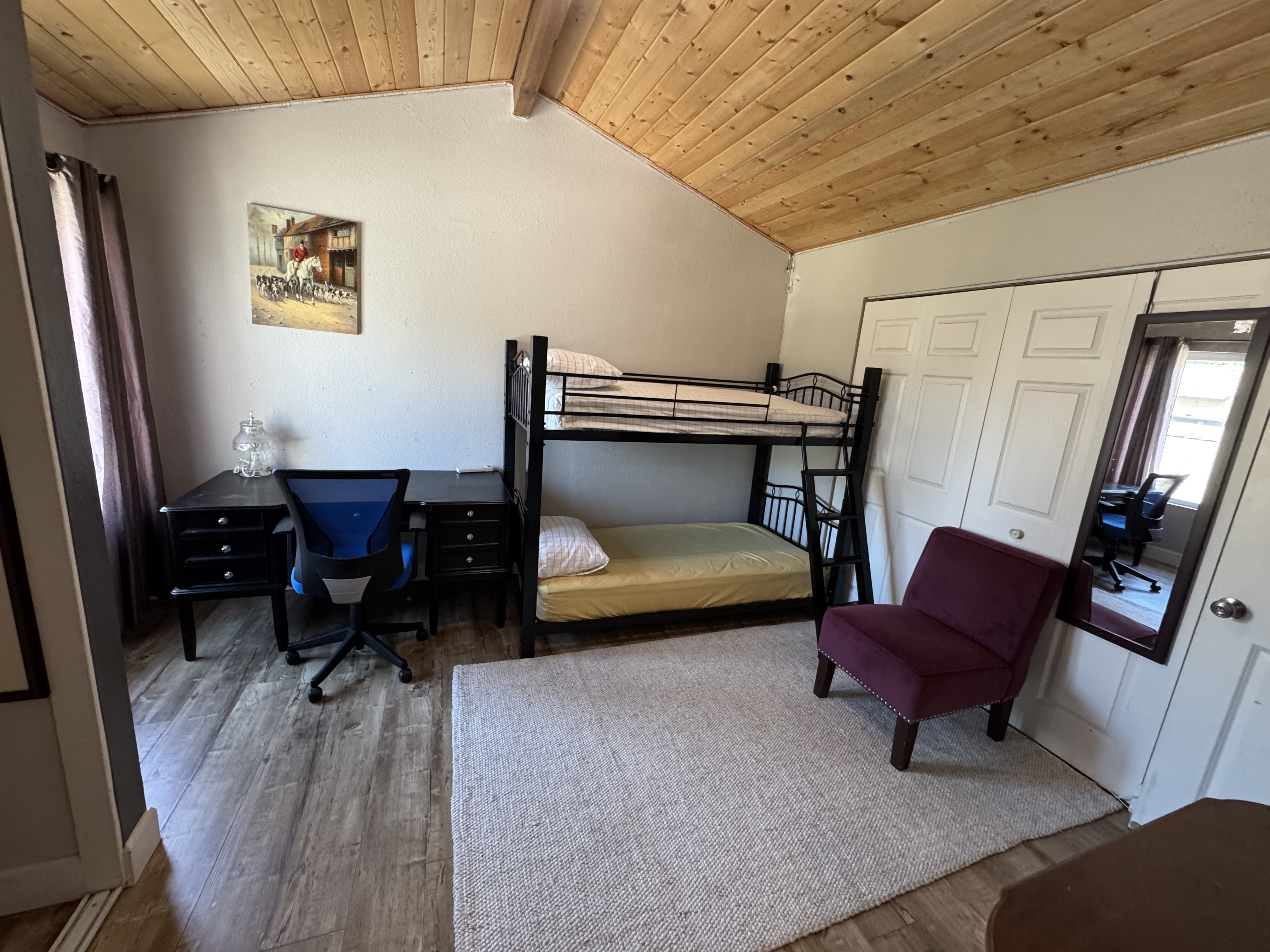 listing photo 2/10