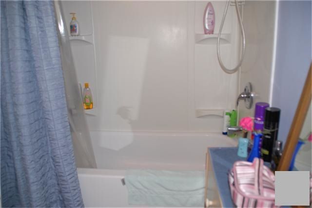 listing photo 5/5