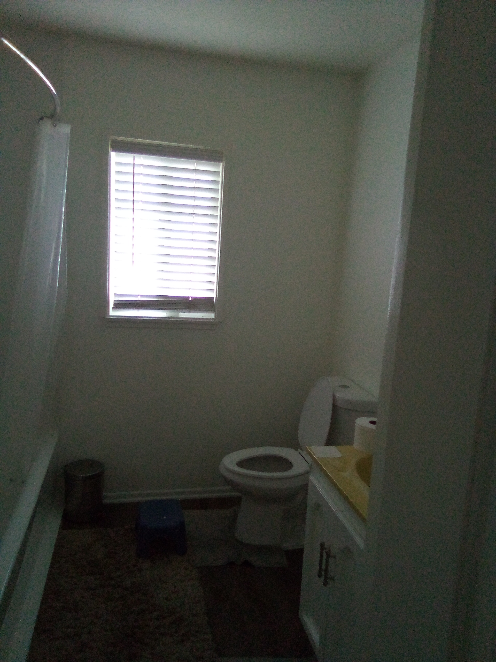 listing photo 3/4