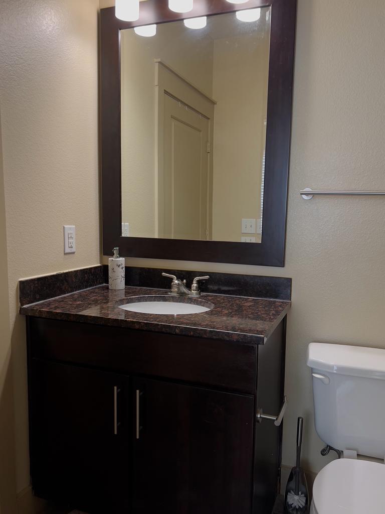 listing photo 5/5
