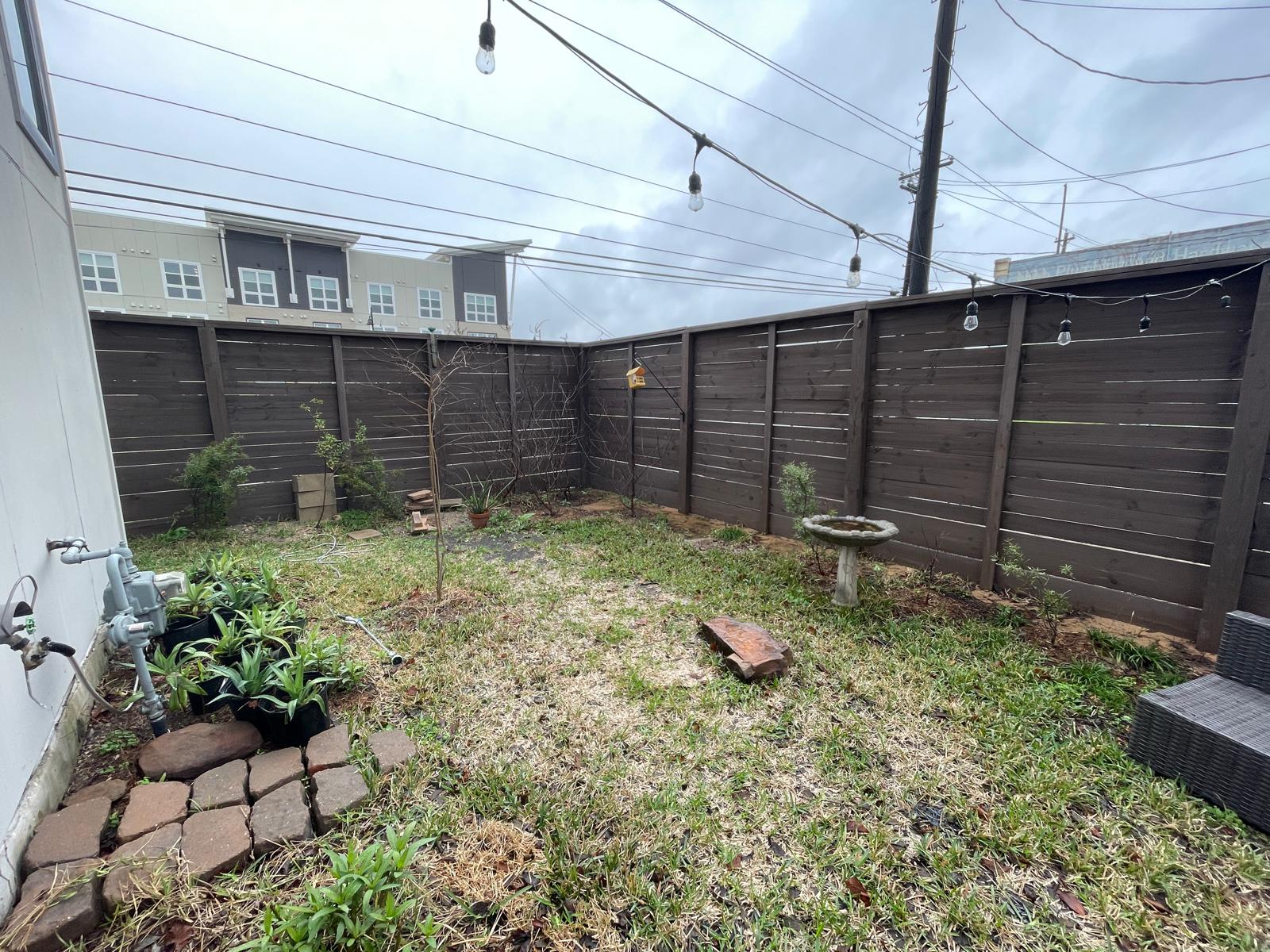 20250212-203626975-abef-81cf9e3554a7_outside_3.jpeg