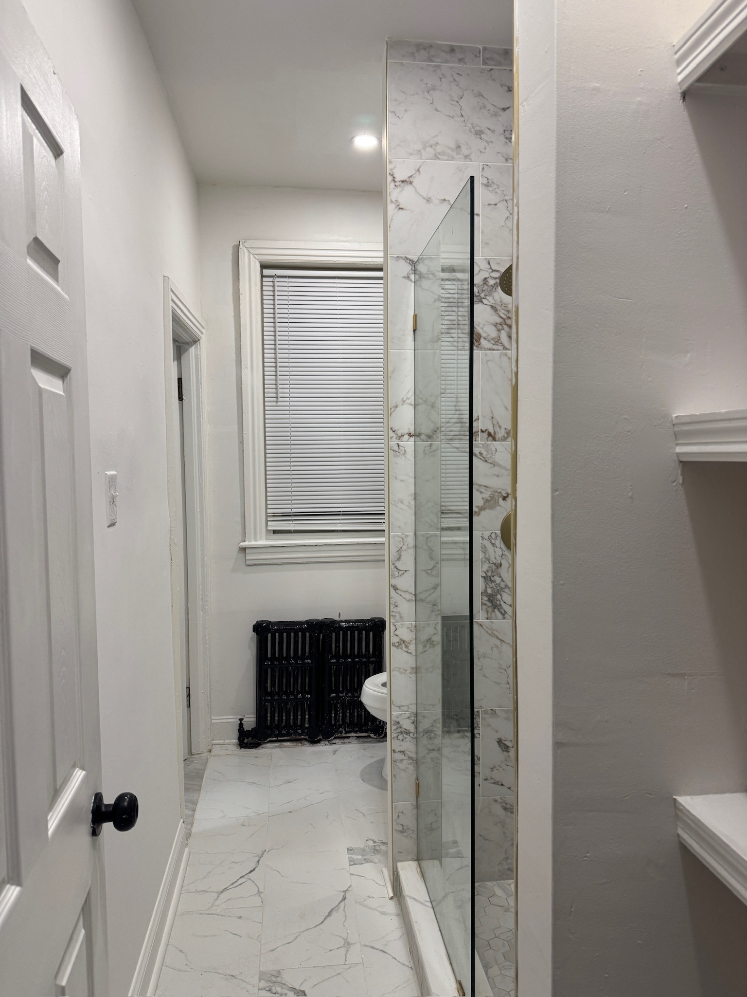 listing photo 5/8