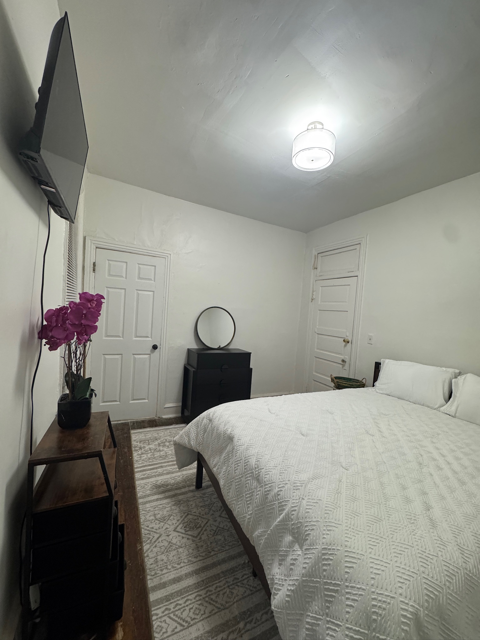 listing photo 2/6