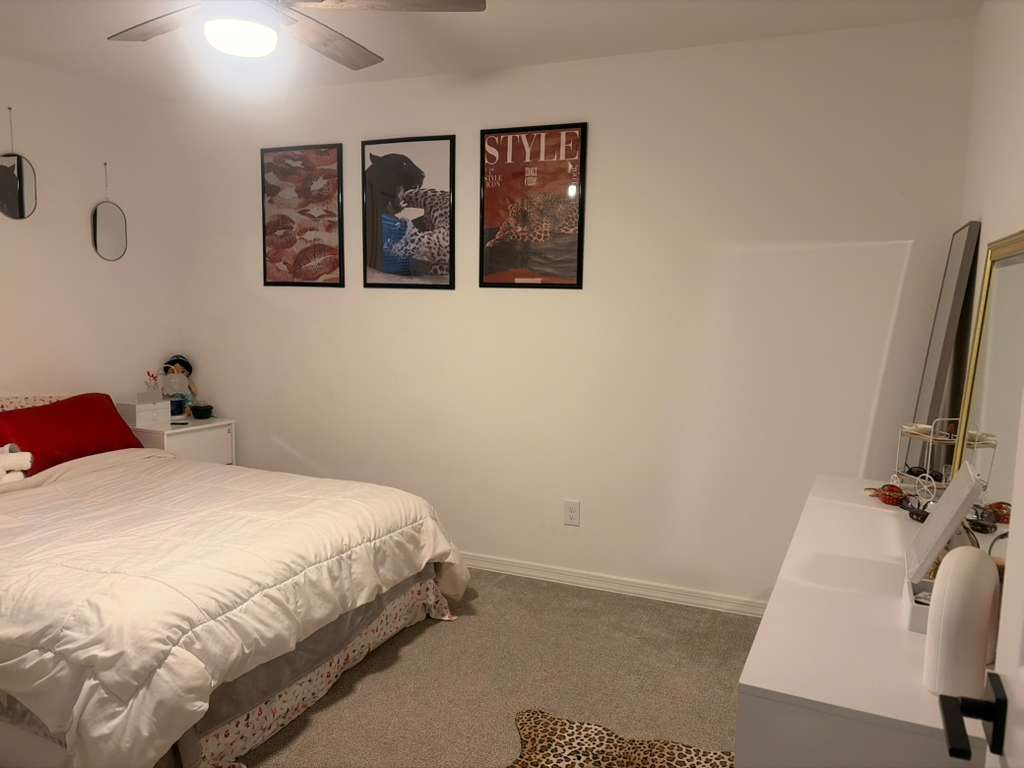 listing photo 3/4