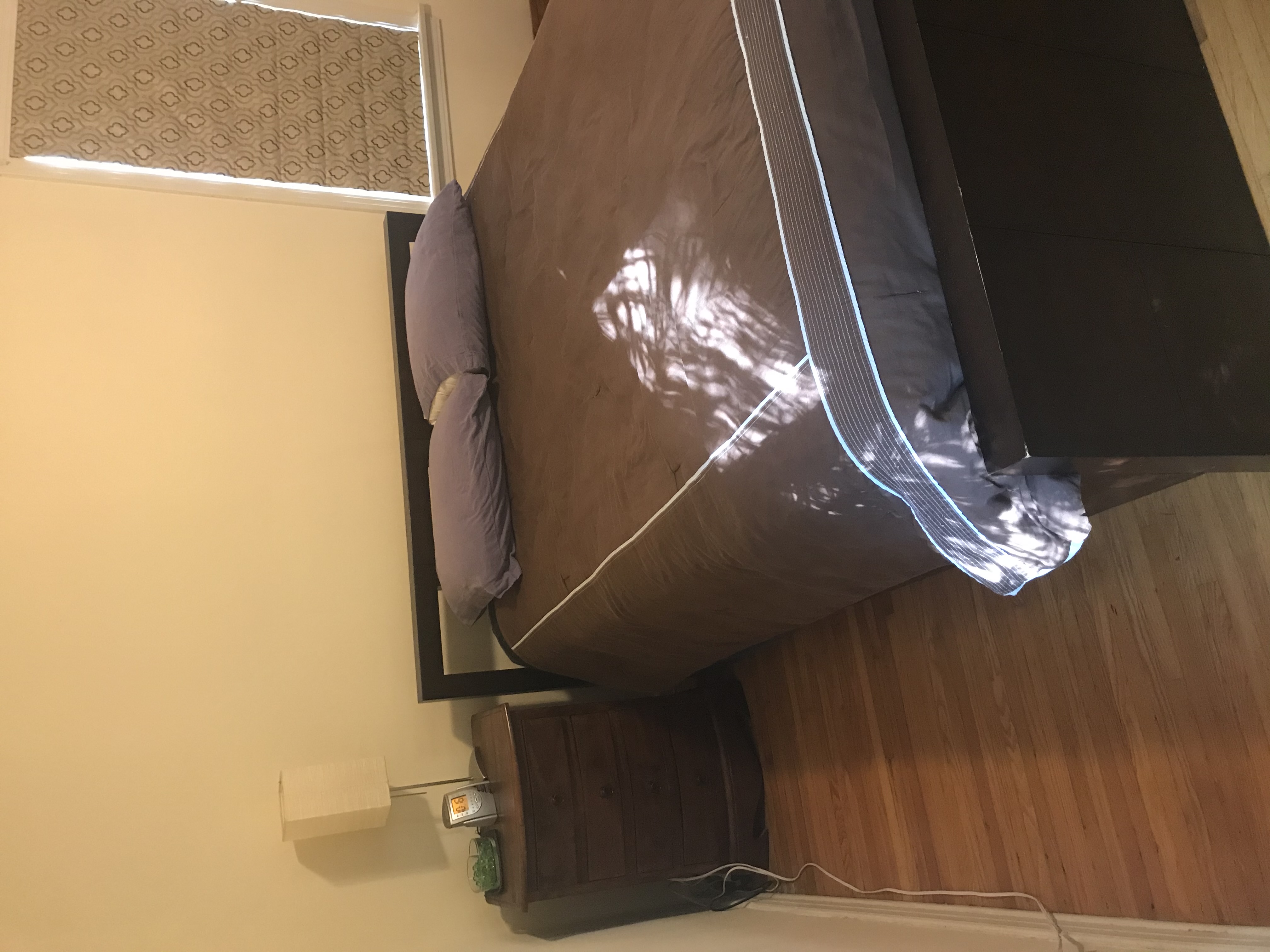 listing photo 2/6