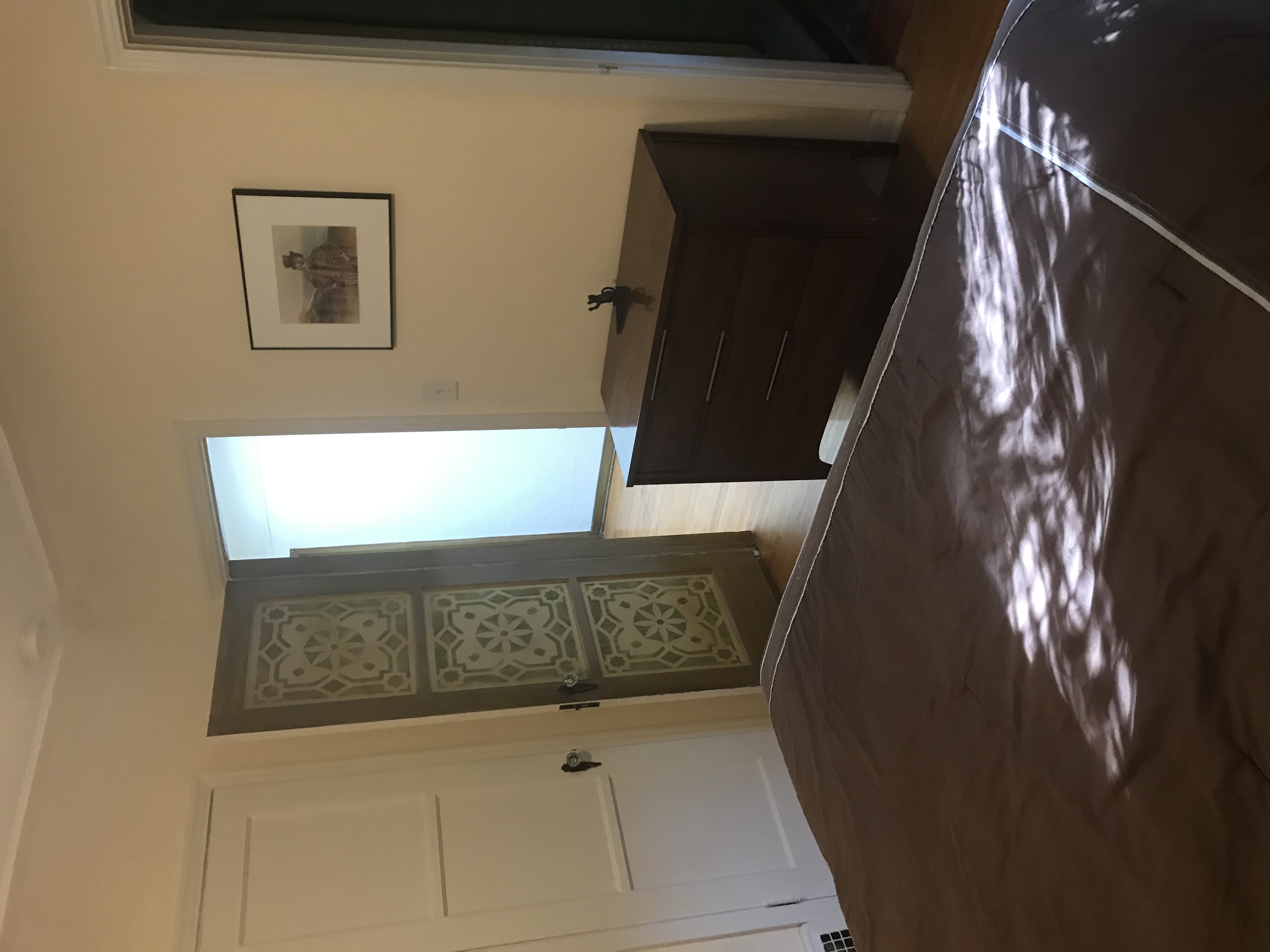 listing photo 3/6
