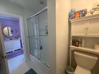listing photo 4/4