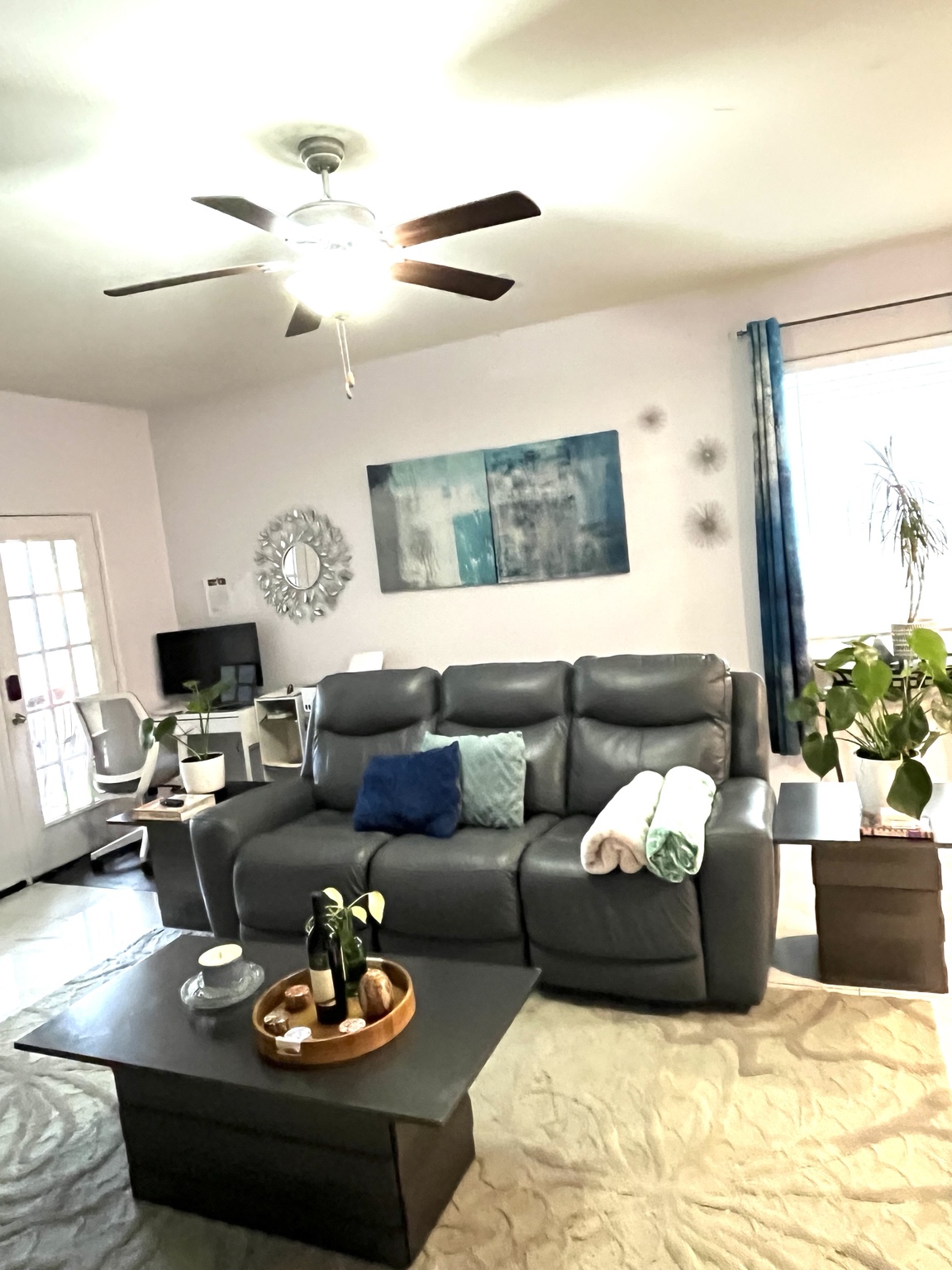 living room2.jpeg